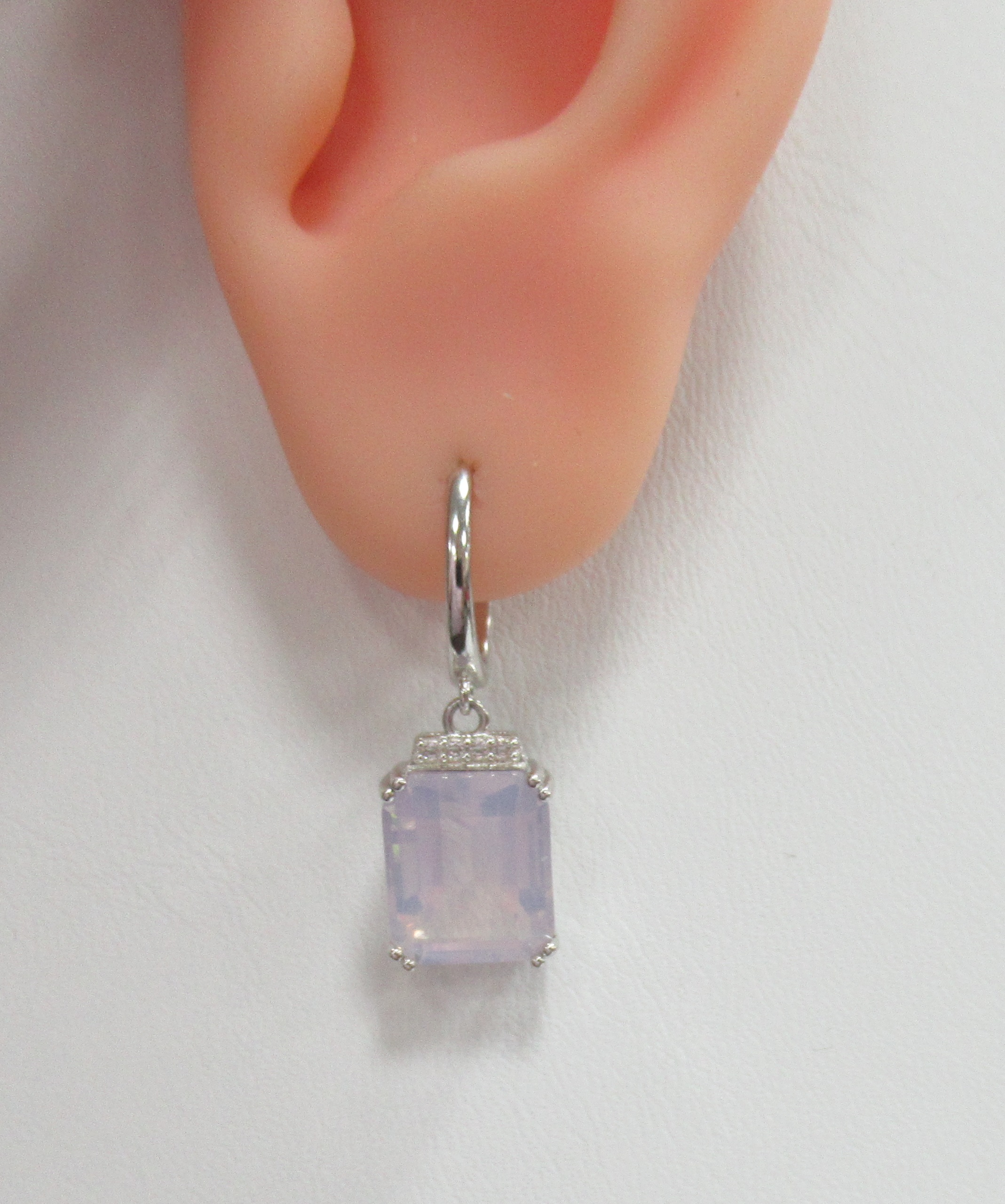 Серебряные серьги с кварцем